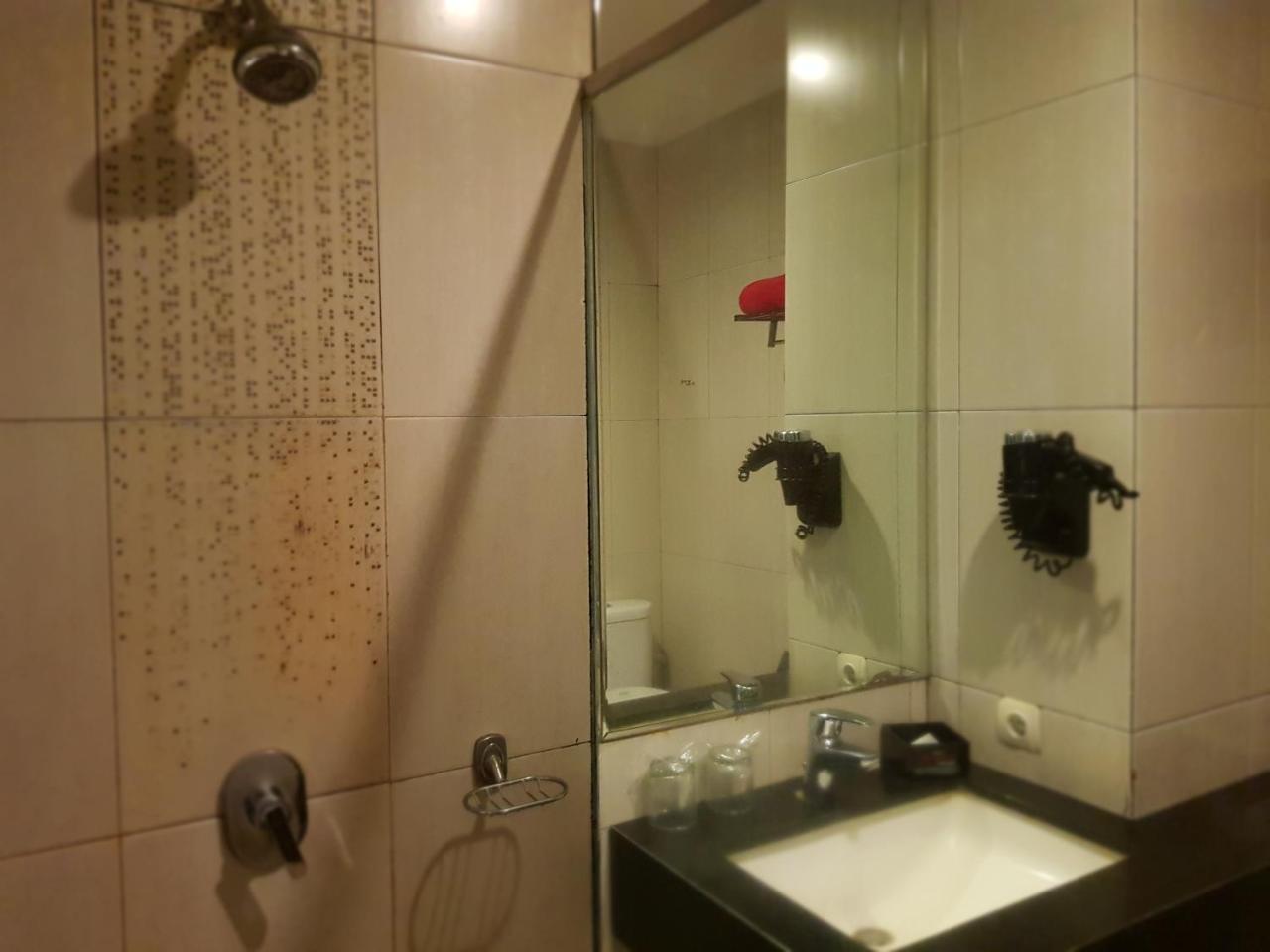 Scarlet Dago Hotel Bandung Room photo